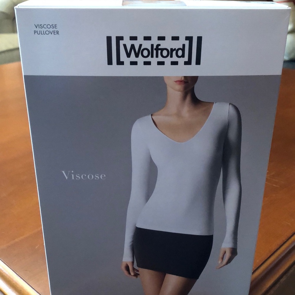 Woolford, new in the box, viscose pull over, black size large